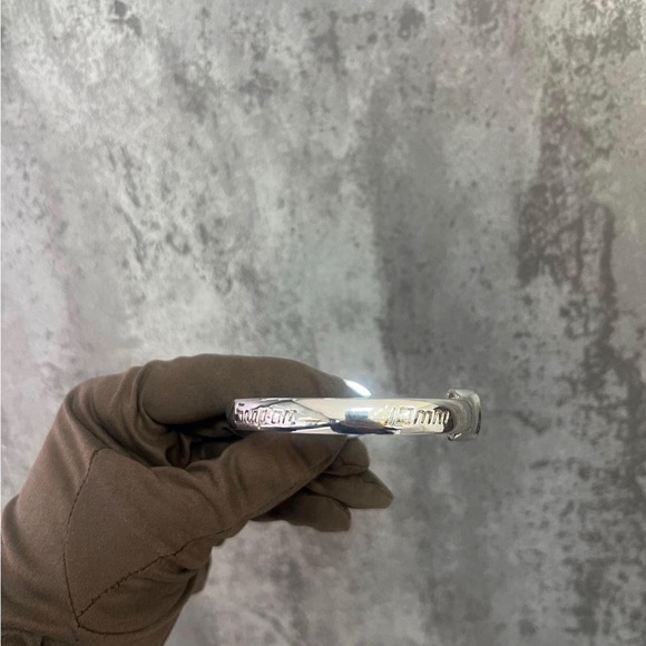 Golden bangles - Picture 2 of 6